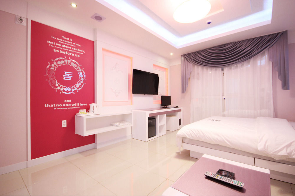 Dome Hotel Gwangju Metropolitan City ภายนอก รูปภาพ