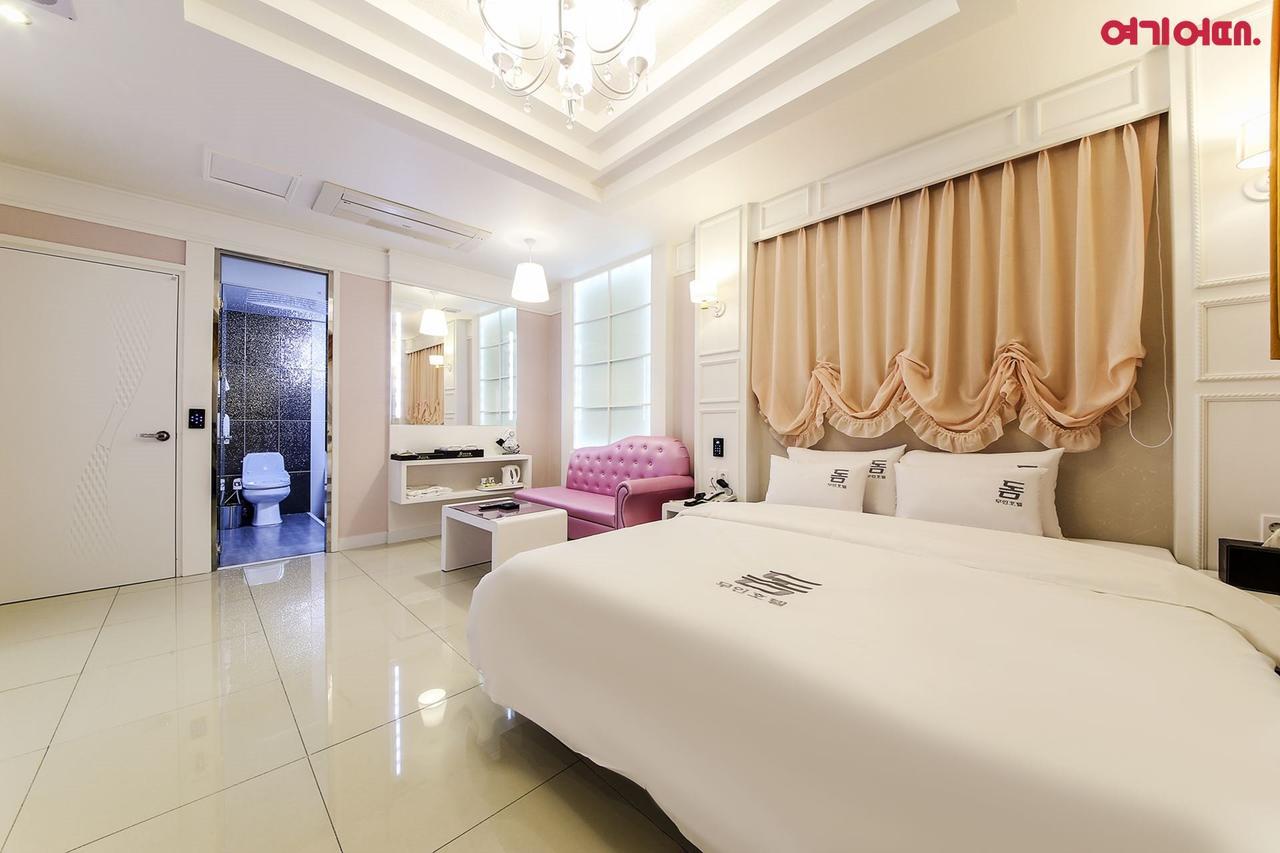 Dome Hotel Gwangju Metropolitan City ภายนอก รูปภาพ